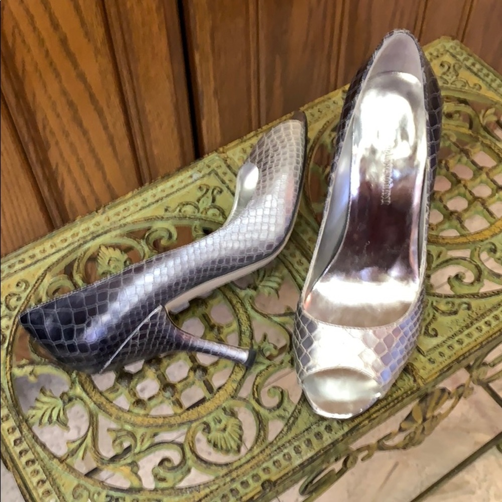 Enzo Angiolini Pumps
